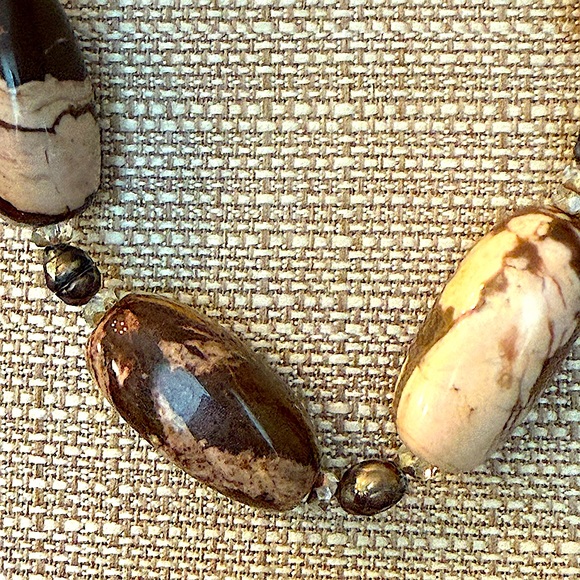 Jasper & Freshwater Pearl Necklace 925 Sterling Silver Garnet Clasp 18” - Picture 2 of 6